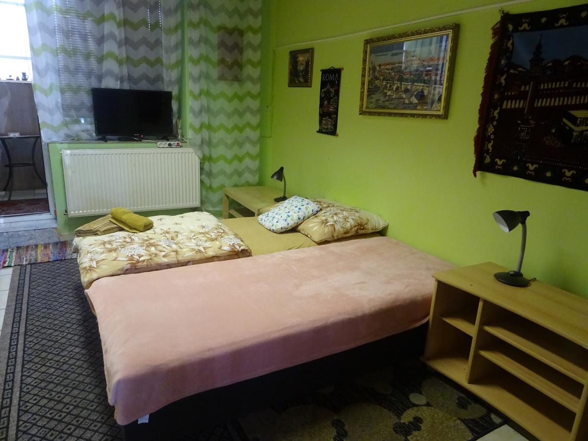 Milanna Apartamento Břeclav Exterior foto